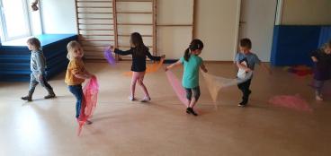 Kindertanzen im Familienzentrum