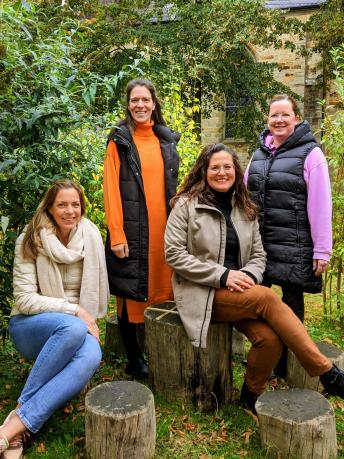 hinten von links: 1. Vorsitzende Lena Strunz, Carmen Syring, vorne von links: Ines Deppe, Jessica Fleitmann