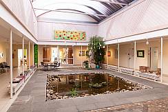Innenhof der Schule
